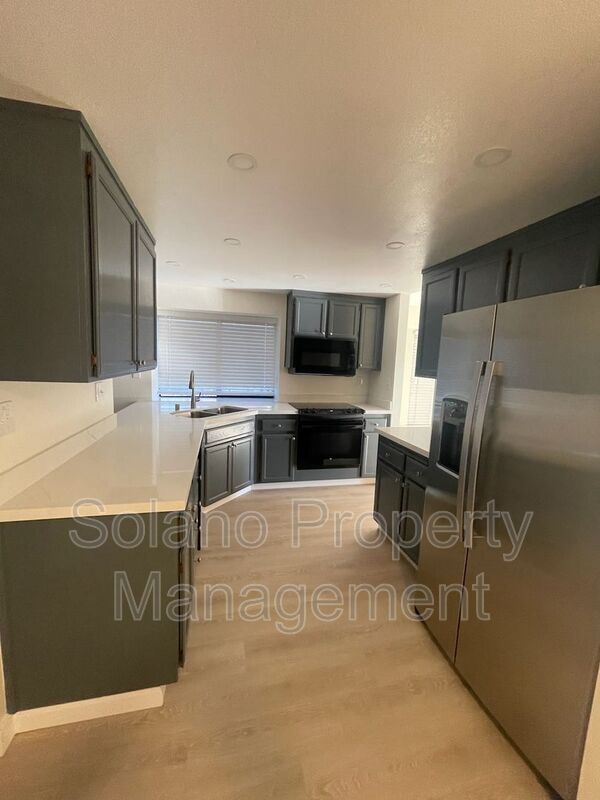 Foto del edificio - 193 Nautilus Dr