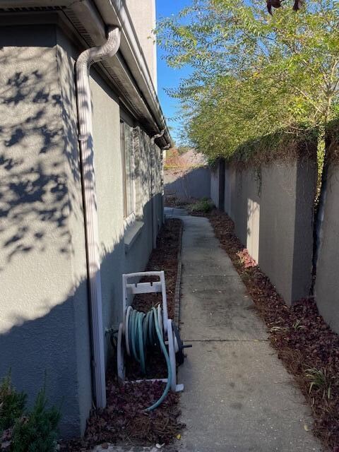 Foto del edificio - 2187 Graystone Dr