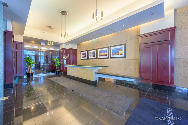 Building Photo - 1250 S Michigan Ave