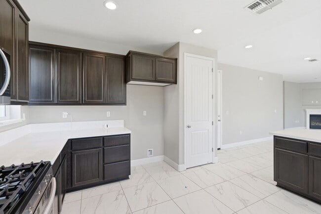 Foto del edificio - 453 Diamond Peak Ln