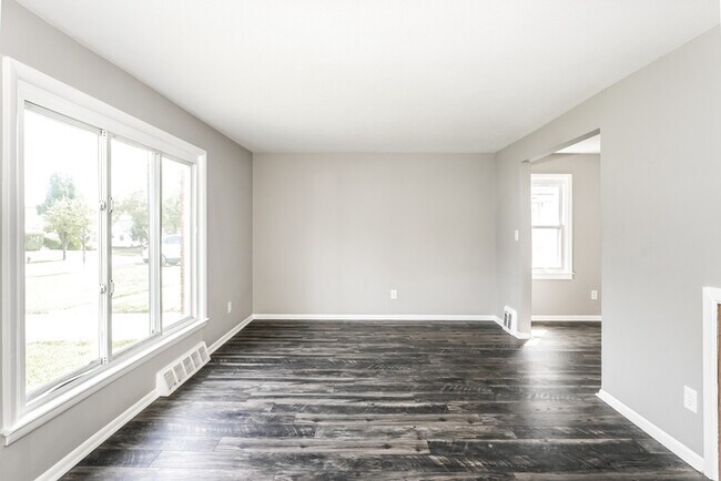 Foto del edificio - 4062 Bayard Rd