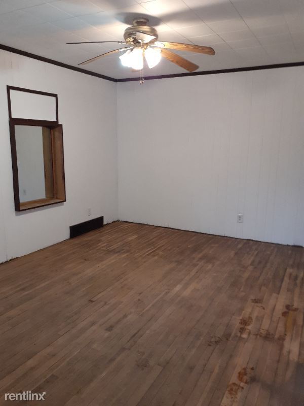 Building Photo - 2 br, 1 bath House - 505 Pennsylvania Avenue