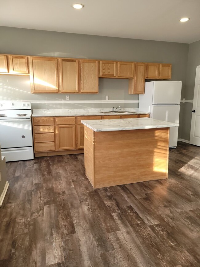 Building Photo - 1207 South 33rd Street