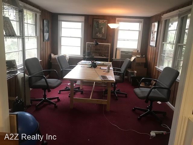 Primary Photo - 1 br, 1 bath House - 109 Huse St