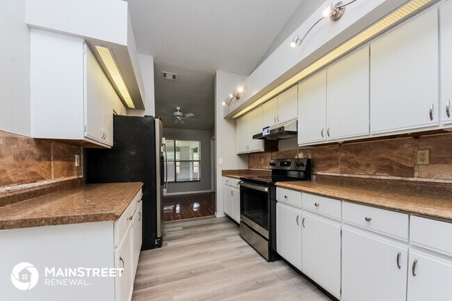 Foto del edificio - 4138 Blackpowder Way