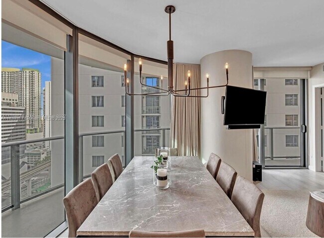 Foto del edificio - 55 SW 9th St