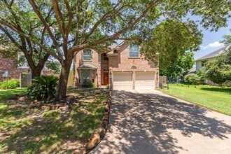Building Photo - 18714 Racquet Sports Way
