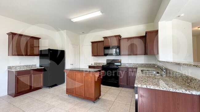 Building Photo - 1623 White Mountain Wy