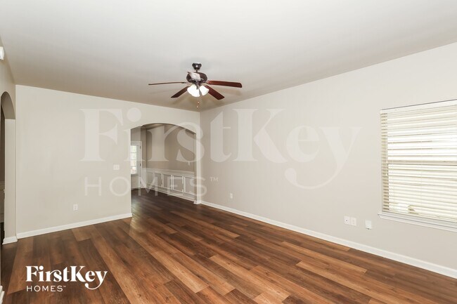 Foto del edificio - 5458 Union Hill Ct