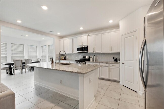 Foto del edificio - 4912 Overland Hollow Dr