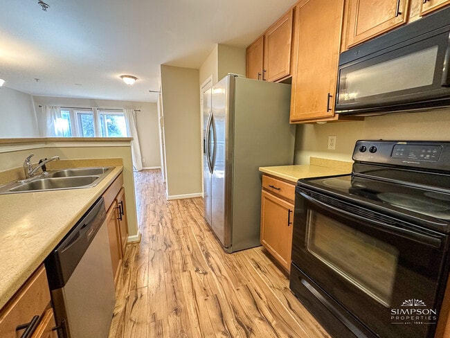 Building Photo - 3937 Picasso Court