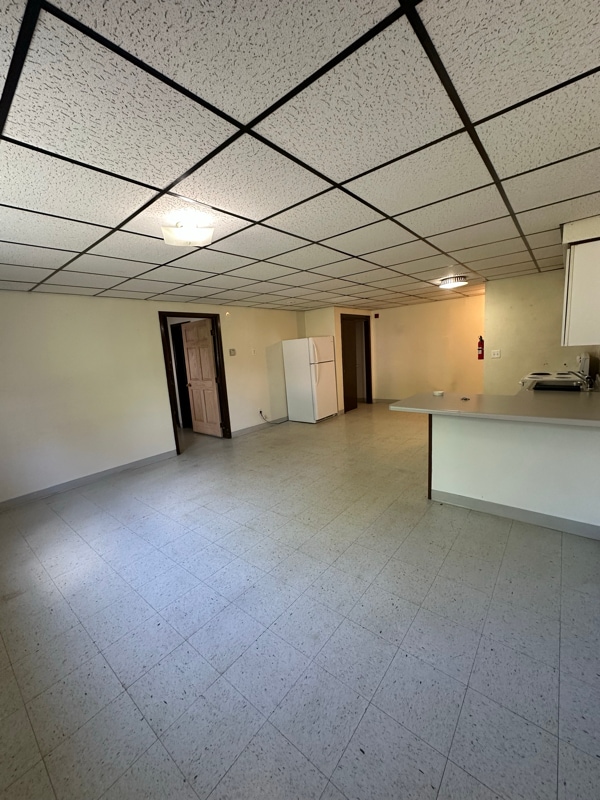 Foto del edificio - 320 Oak Ave N