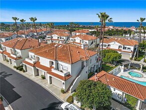 Building Photo - 49 Tennis Villas Dr