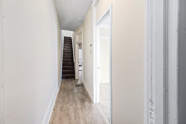 Foto del edificio - 4613 Pimlico Rd