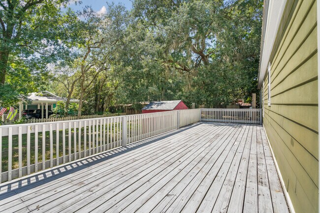 Foto del edificio - 40 Horseshoe Ln