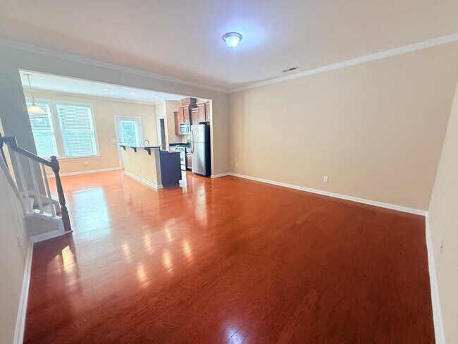 Foto del edificio - Beautiful Providence Place Townhome Near RTP & RDU – Pool Community!
