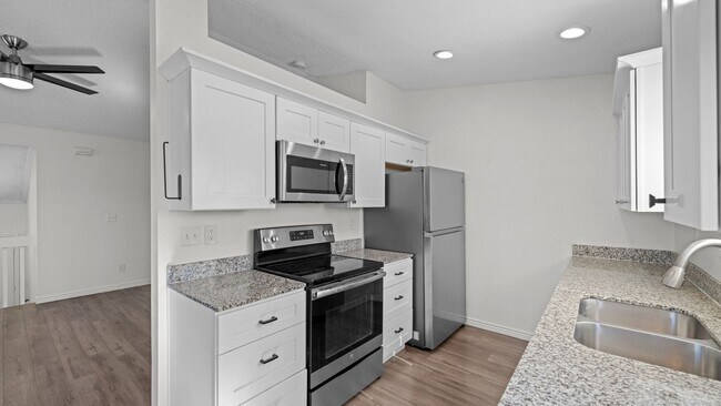 Foto del edificio - 580 Upton Dr