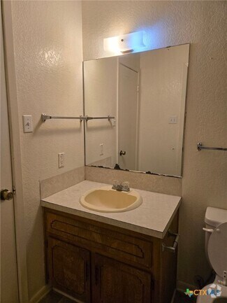 Building Photo - 1703 N 38th St