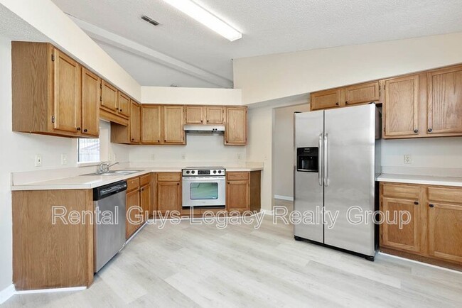 Foto del edificio - 7698 Cranberry Ln S