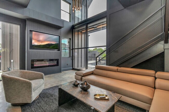 Building Photo - 2683 Blodgett St