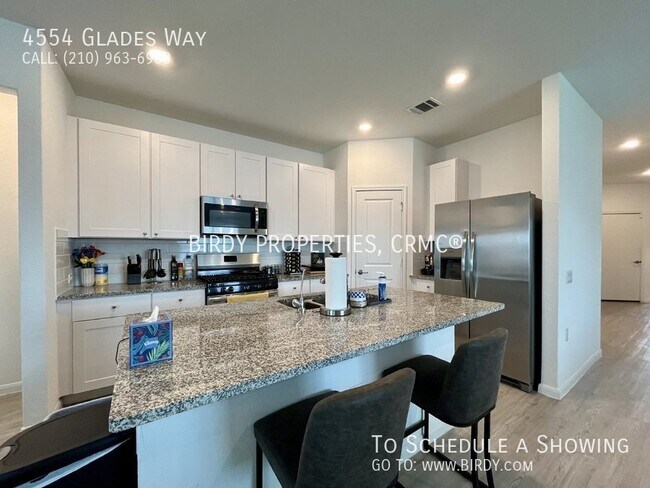 Building Photo - 4554 Glades Wy