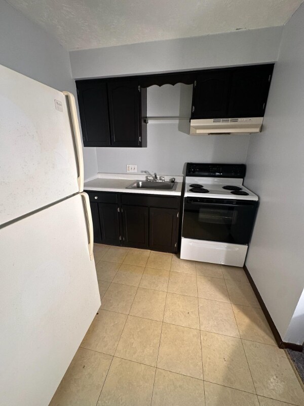 Foto del edificio - 270 Washington Blvd