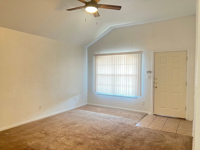 Building Photo - 4505 John David Dr