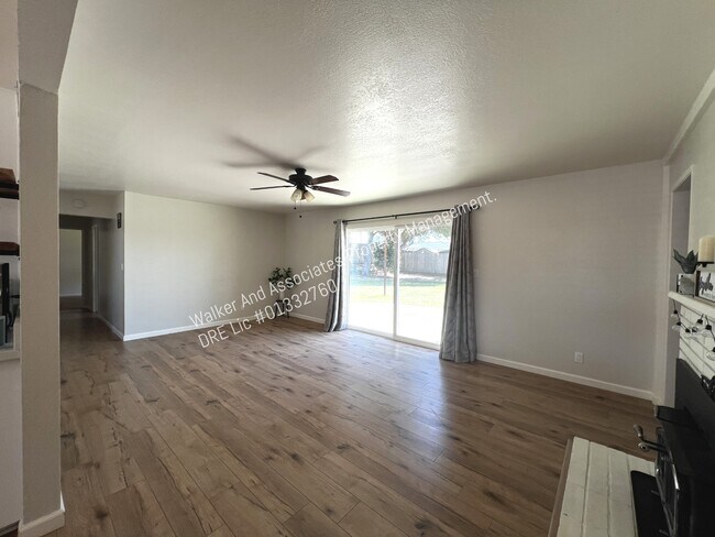 Building Photo - 1250 Barnette Rd