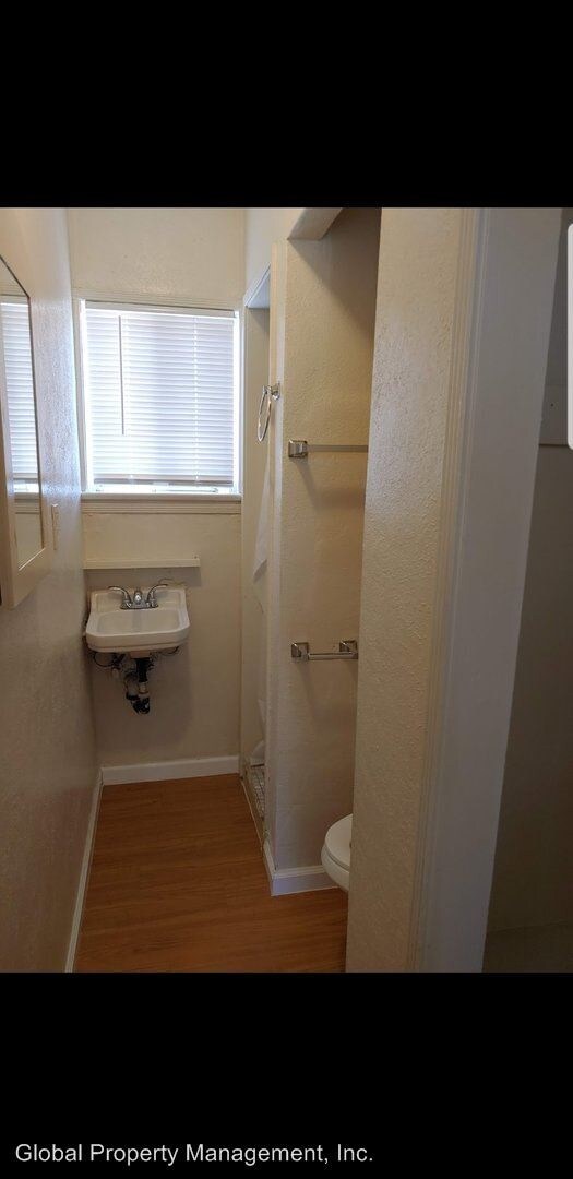 Foto del edificio - 17442 N D St