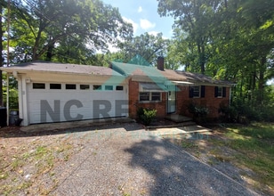 Building Photo - 3818 Edgewood Terrace Rd