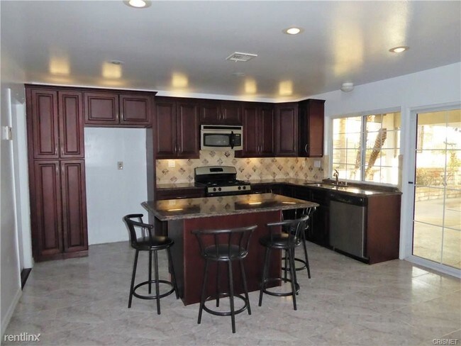 Foto del edificio - 3 br, 2 bath House - 18840 Nau Ave