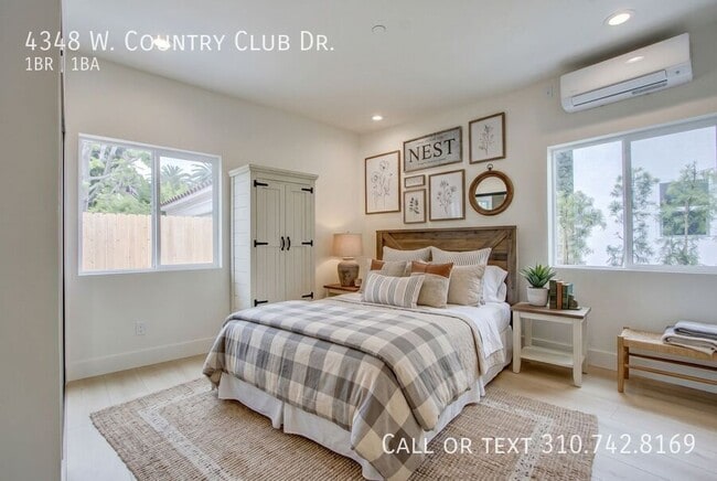 Building Photo - 4348 Country Club Dr