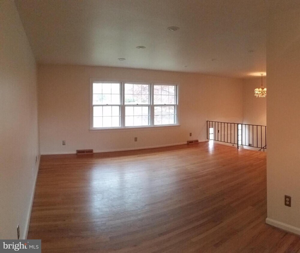 103 Kinloch Dr, Fredericksburg, VA 22401 House Rental in