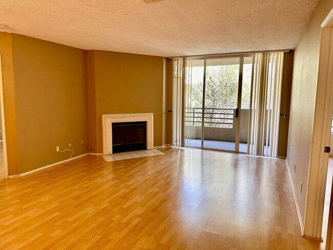 Foto del edificio - 6140 Monterey Rd