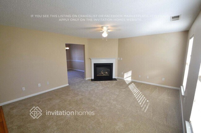 Foto del edificio - 3517 Lusby Ct