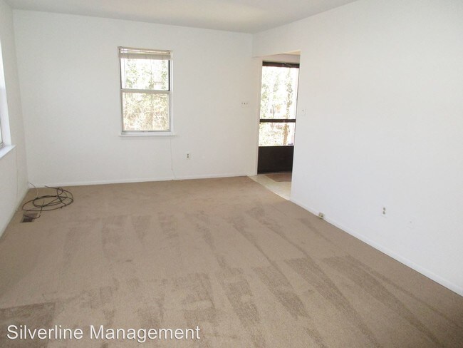 Building Photo - 7013 Palamar Turn