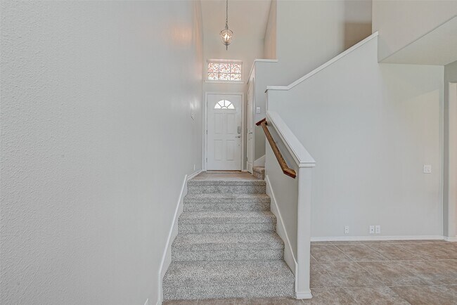 Building Photo - 13600 Breton Ridge St