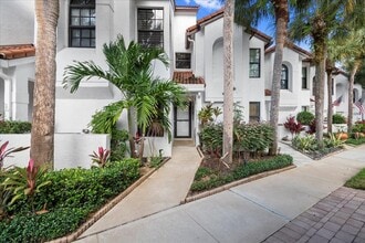 Building Photo - 2379 Treasure Isle Dr