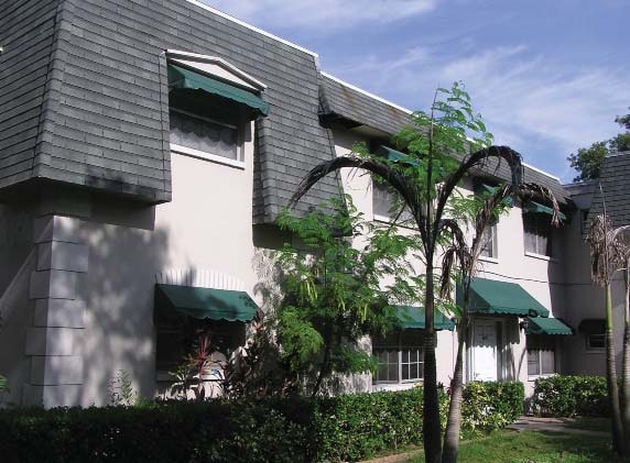 Primary Photo - Oakclair Apartments