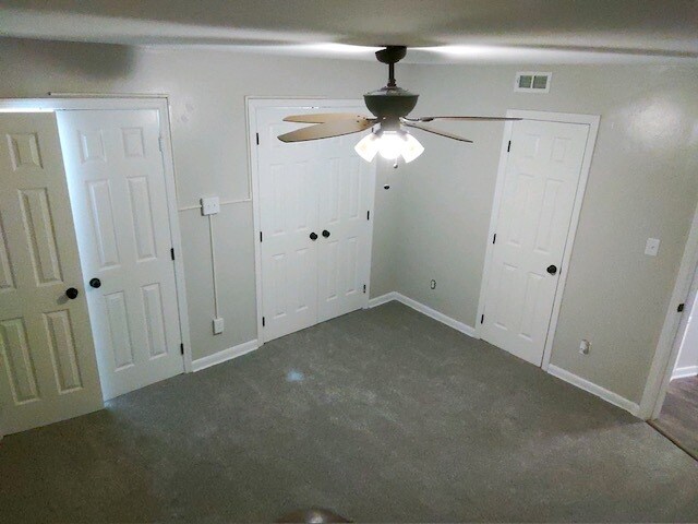 Bedroom with double closets - 1835 Thomas St