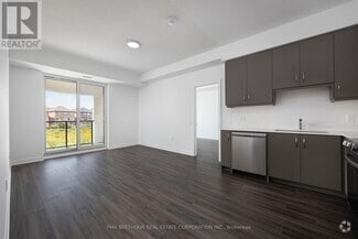Building Photo - 385-385 Arctic Red Dr