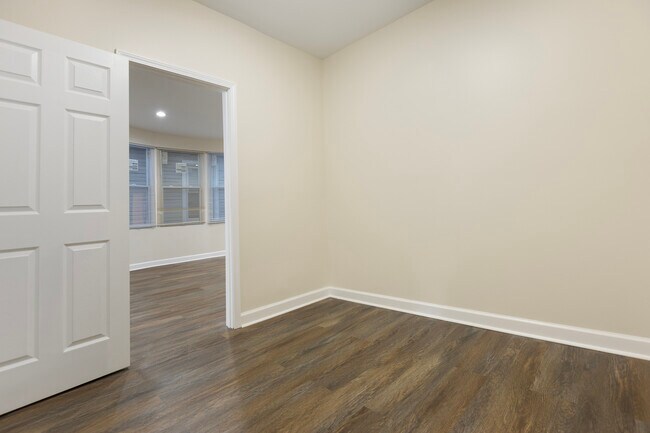 Foto del edificio - 10747 S Indiana Ave