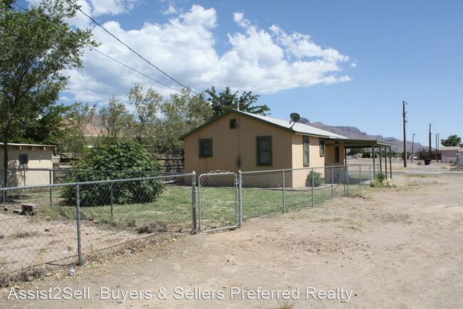 Building Photo - 2 br, 1 bath House - 1905 12th St