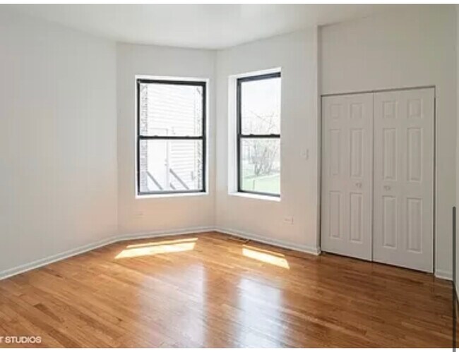 Foto del edificio - 4847 W Washington Blvd
