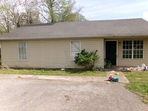 Building Photo - 1059 Fair St