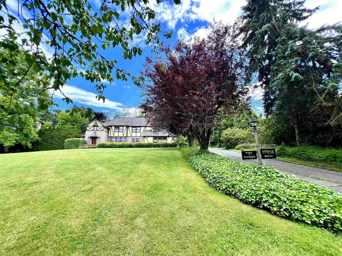 Primary Photo - 17302-17329 29 Ave