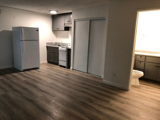 Foto del edificio - 3671 Glendon Ave