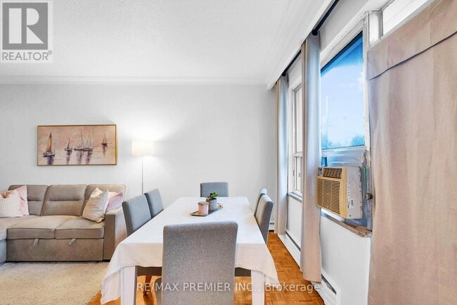 Building Photo - 4 Hartham Pl