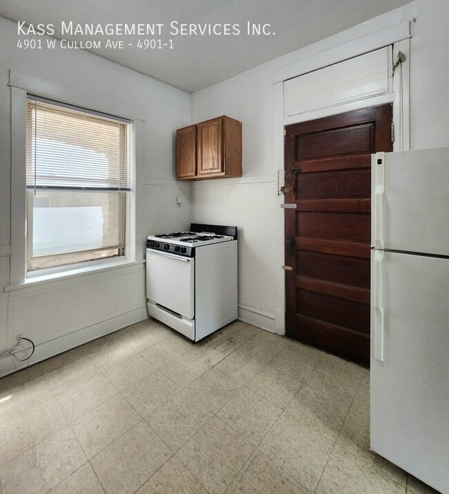 Foto del edificio - 4901 W Cullom Ave