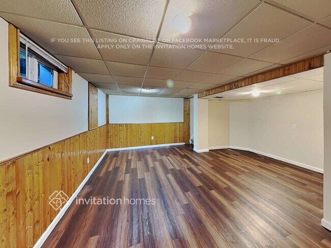 Foto del edificio - 8544 Wiley Cir